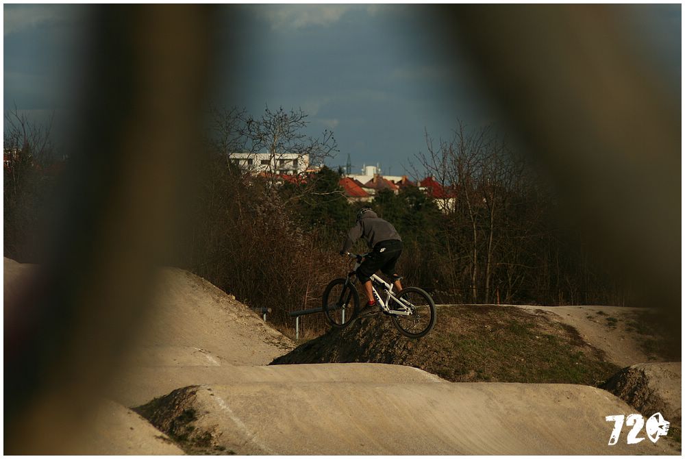 hloubak09fall (3).jpg