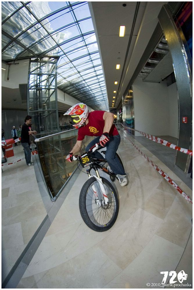 liberec_downmall (10).jpg