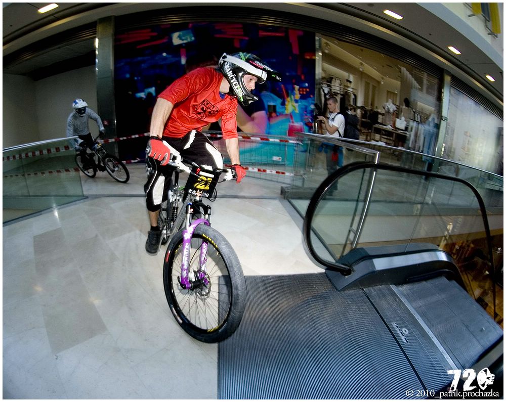 liberec_downmall (11).jpg