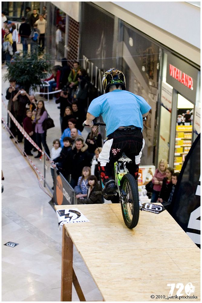 liberec_downmall (19).jpg