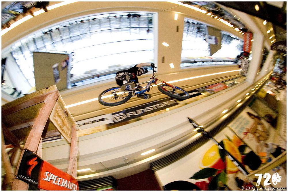 liberec_downmall (21).jpg