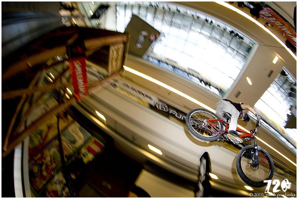 liberec_downmall (23).jpg