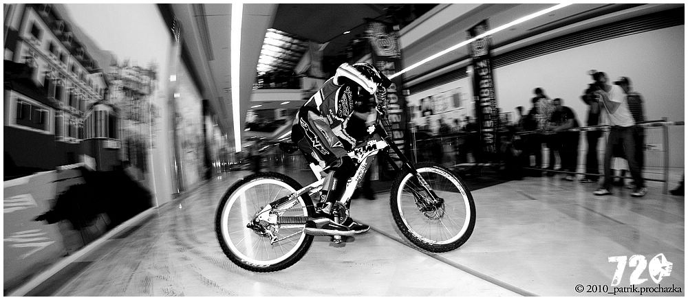 liberec_downmall (42).jpg