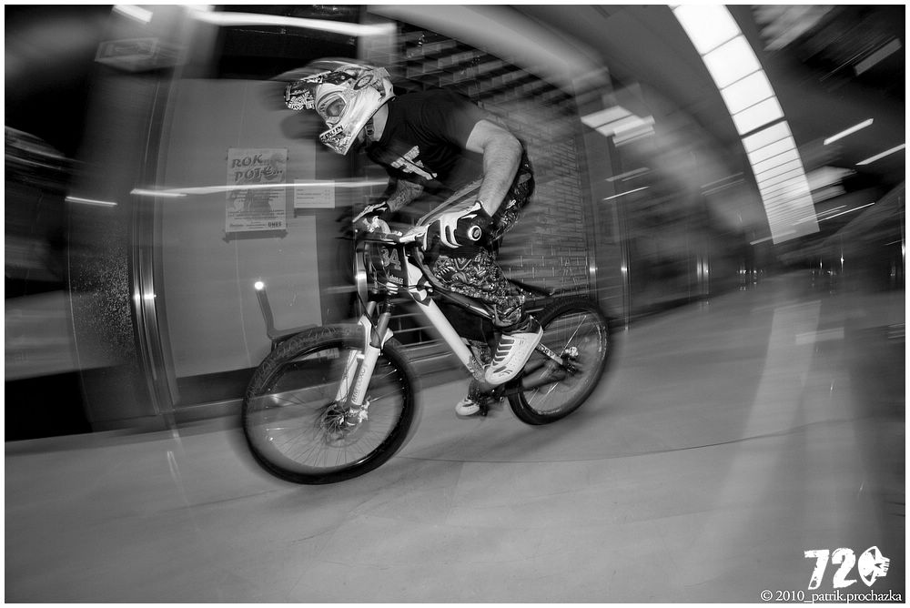 liberec_downmall (50).jpg