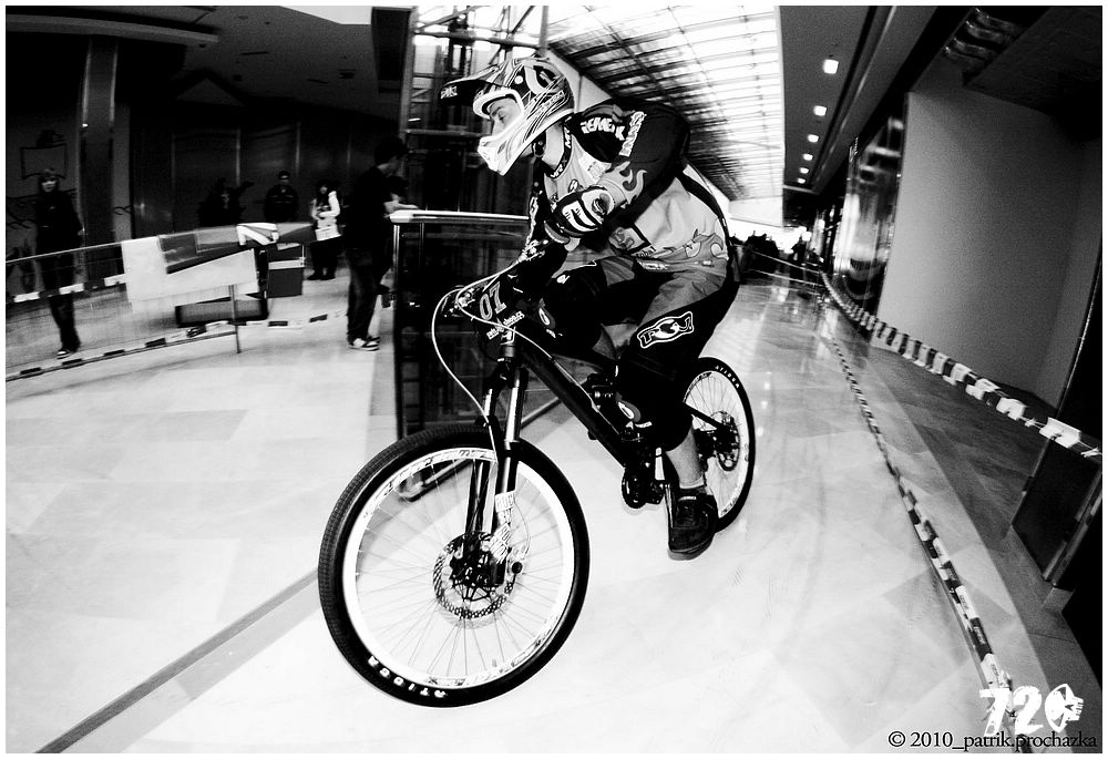 liberec_downmall (9).jpg