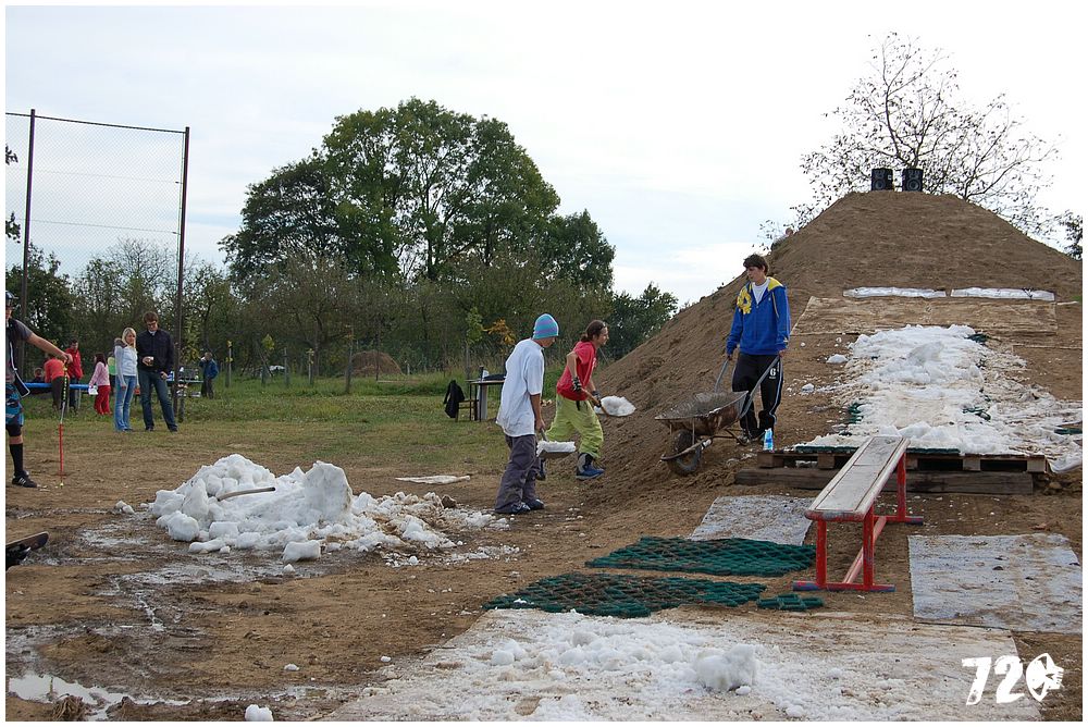 hlasivojam09 (2).jpg