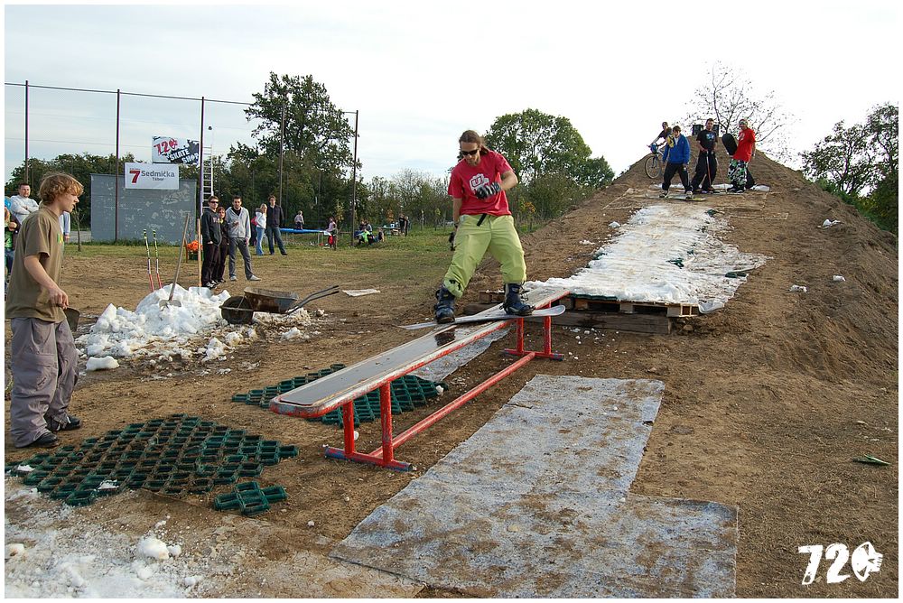 hlasivojam09 (5).jpg