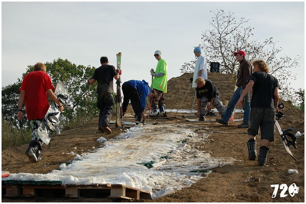 hlasivojam09 (9).jpg