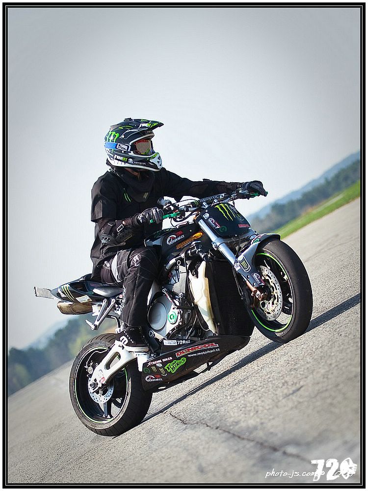 kejleb_etnies (14).jpg