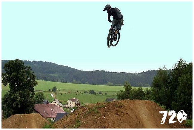 cyvas whipin.jpg.jpg