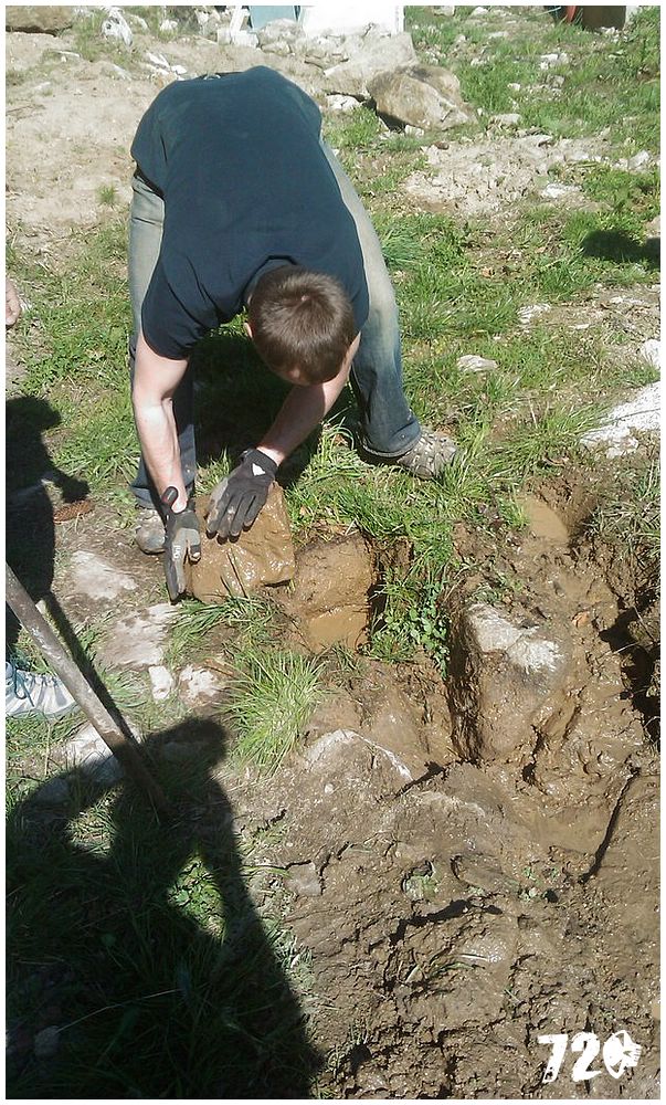 moninec20106 (5).jpg