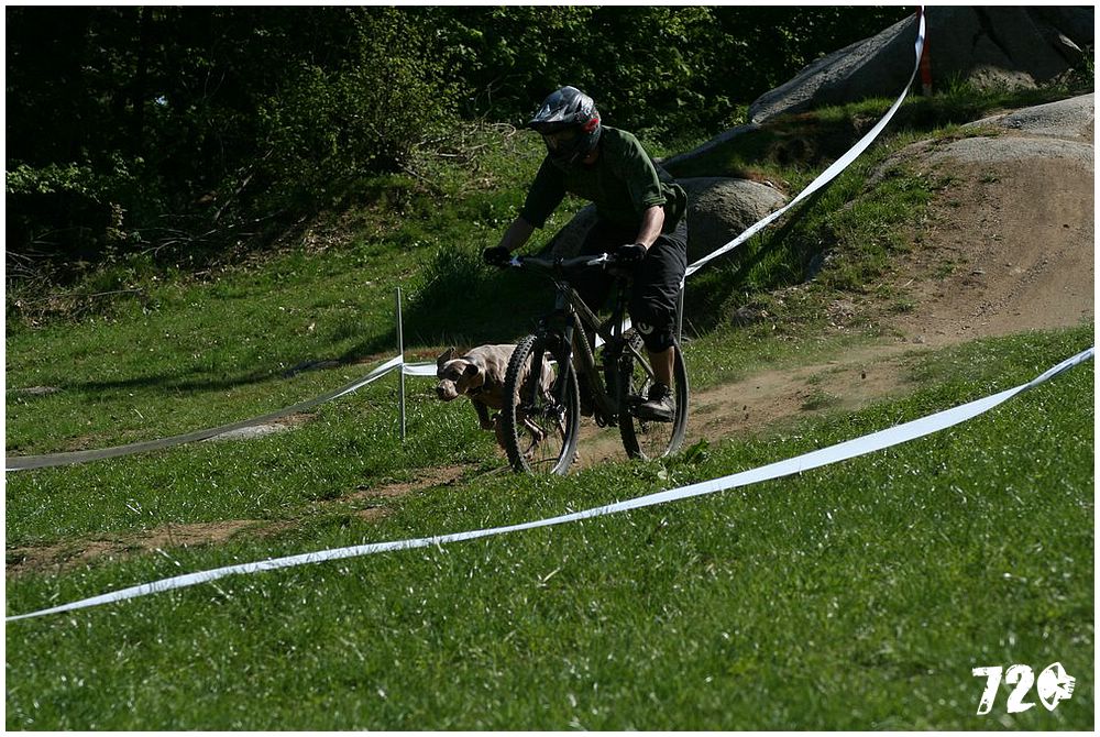 moninec2011otviracka (48).jpg