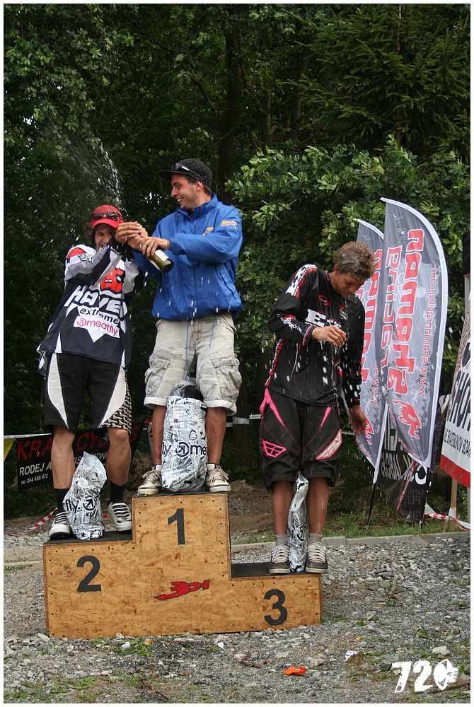 moninec3DH (102).jpg