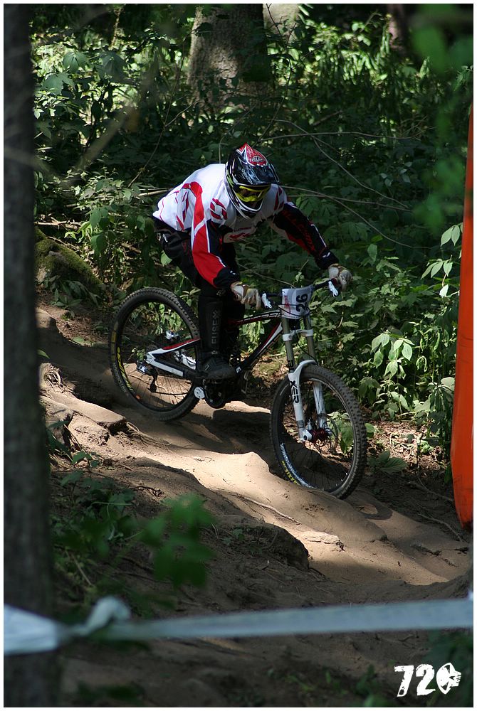 moninec3DH (113).jpg