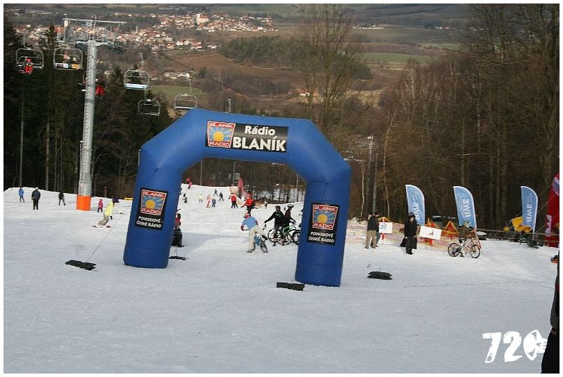 mominec dual comp (25).JPG