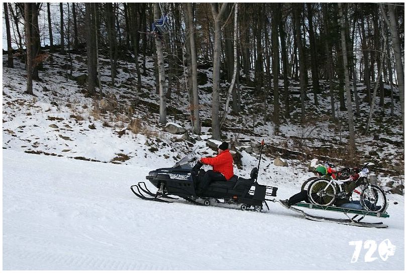 mominec dual comp (30).JPG