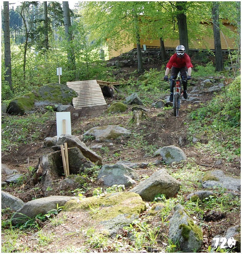 moninec testday2010 (4).jpg