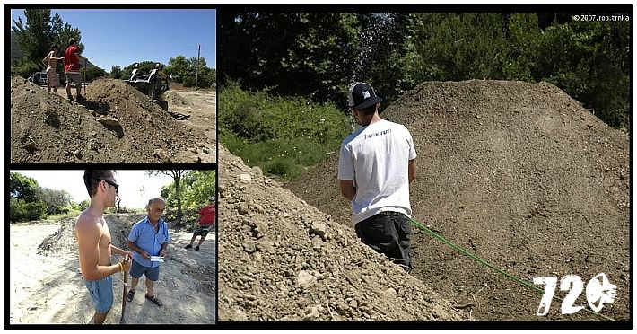 15_HUMDRUM Greece road trip.jpg