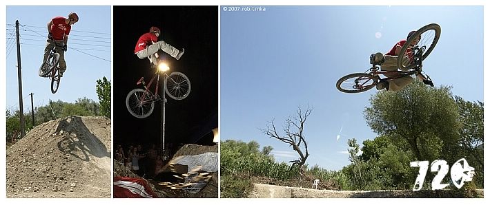 18_HUMDRUM Greece road trip.jpg