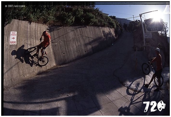 27_HUMDRUM Greece road trip.jpg